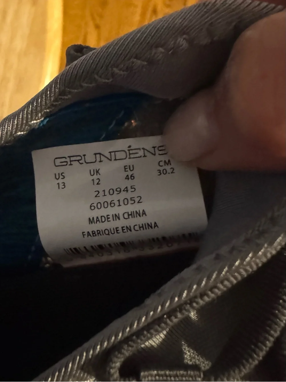 GRUNDERS CROSS CURRENT BOAT SHOE Slip-On Sneakers- RIGHT SHOE ONLY